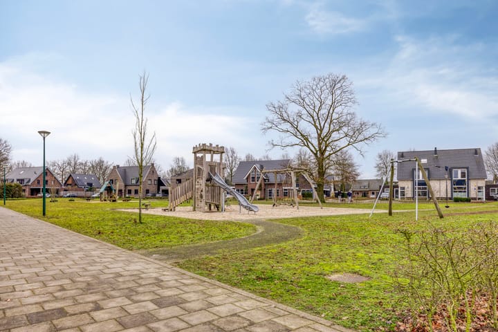 Foto 4 van Casteelplaets 19