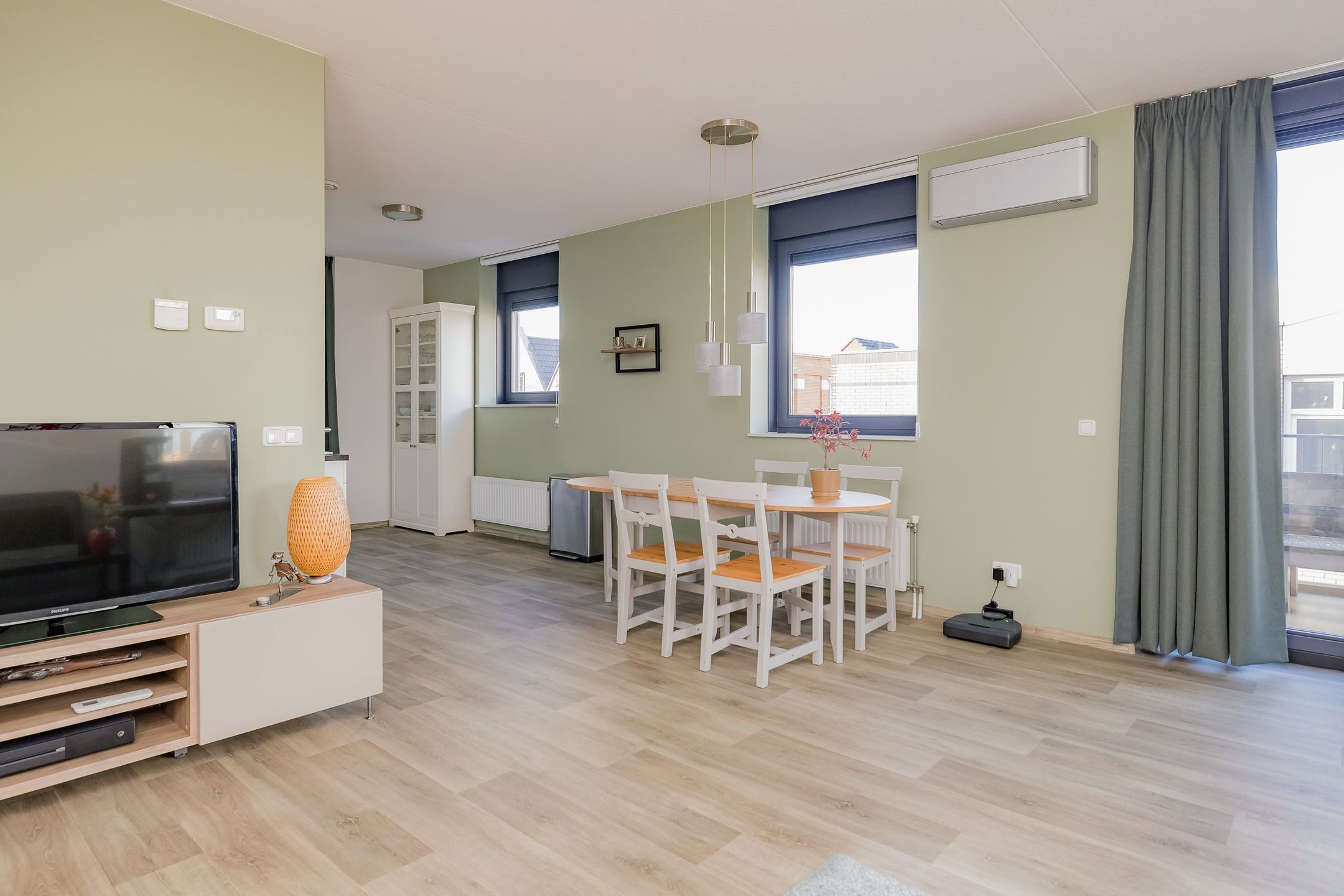 Photo 24 of Prins Hendrikstraat 81