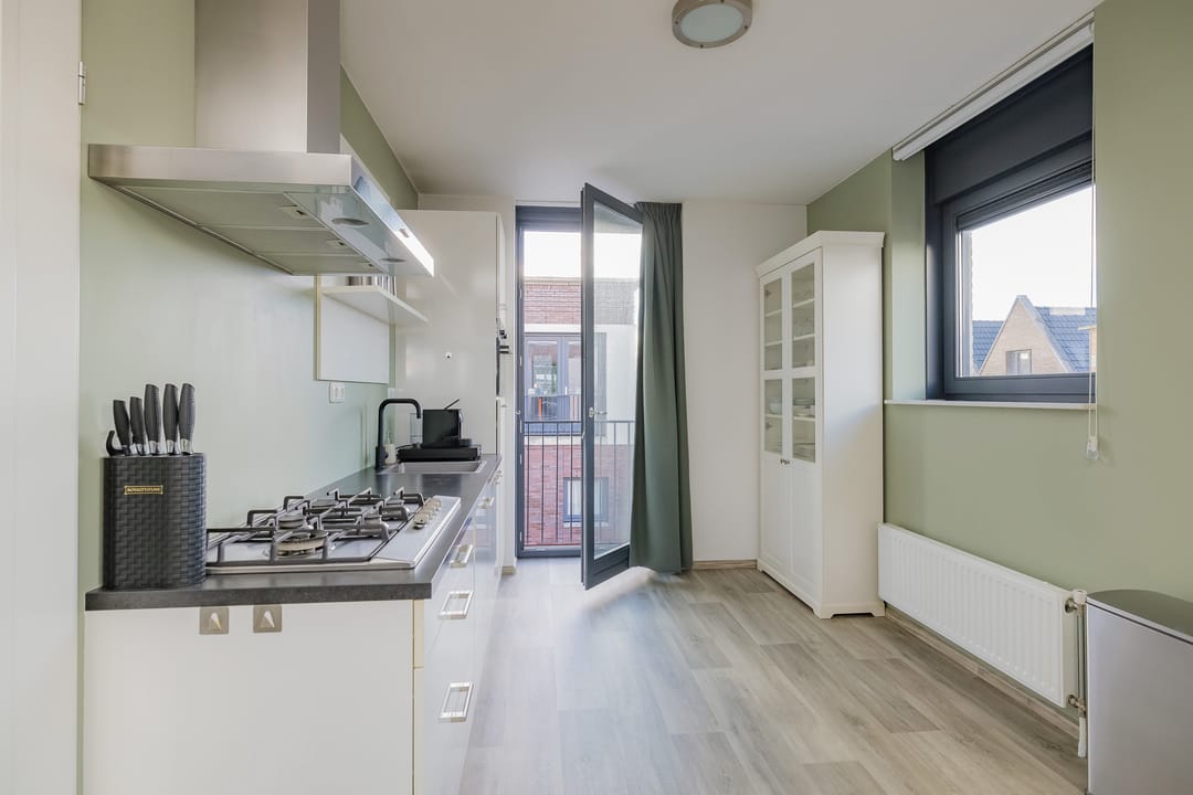 Photo 32 of Prins Hendrikstraat 81