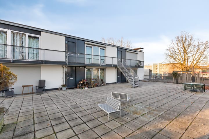 Photo 3 of Van Lawick van Pabststraat 112