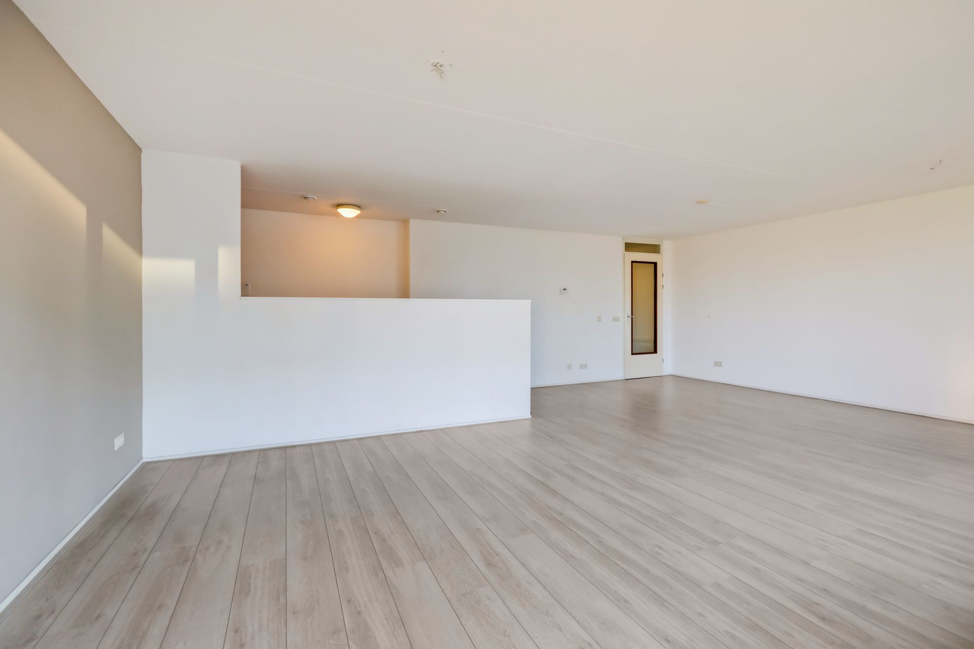 Foto 15 van Van Lawick van Pabststraat 112