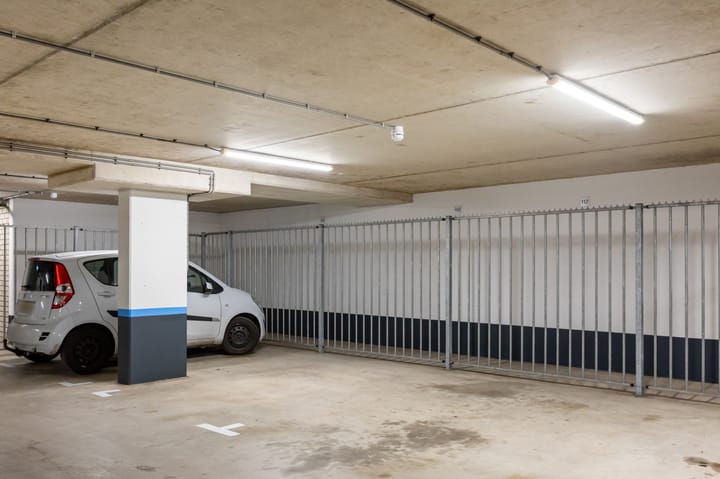 Photo 32 of Van Lawick van Pabststraat 112