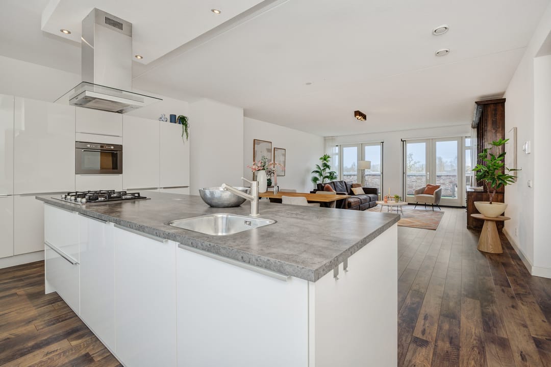 Foto 16 van Berghemseweg 183