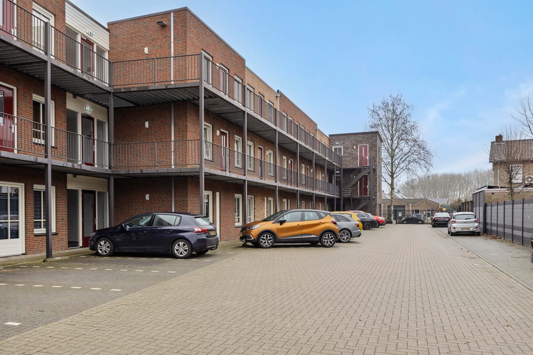 Foto 41 van Berghemseweg 183