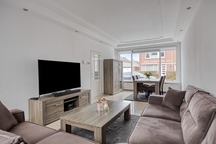 Foto 3 van Egbert Kortenaerstraat 38