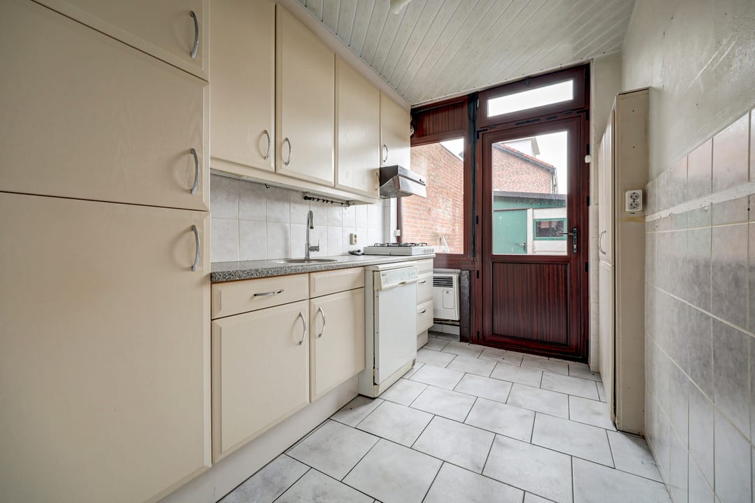 Foto 8 van Poelruitstraat 3