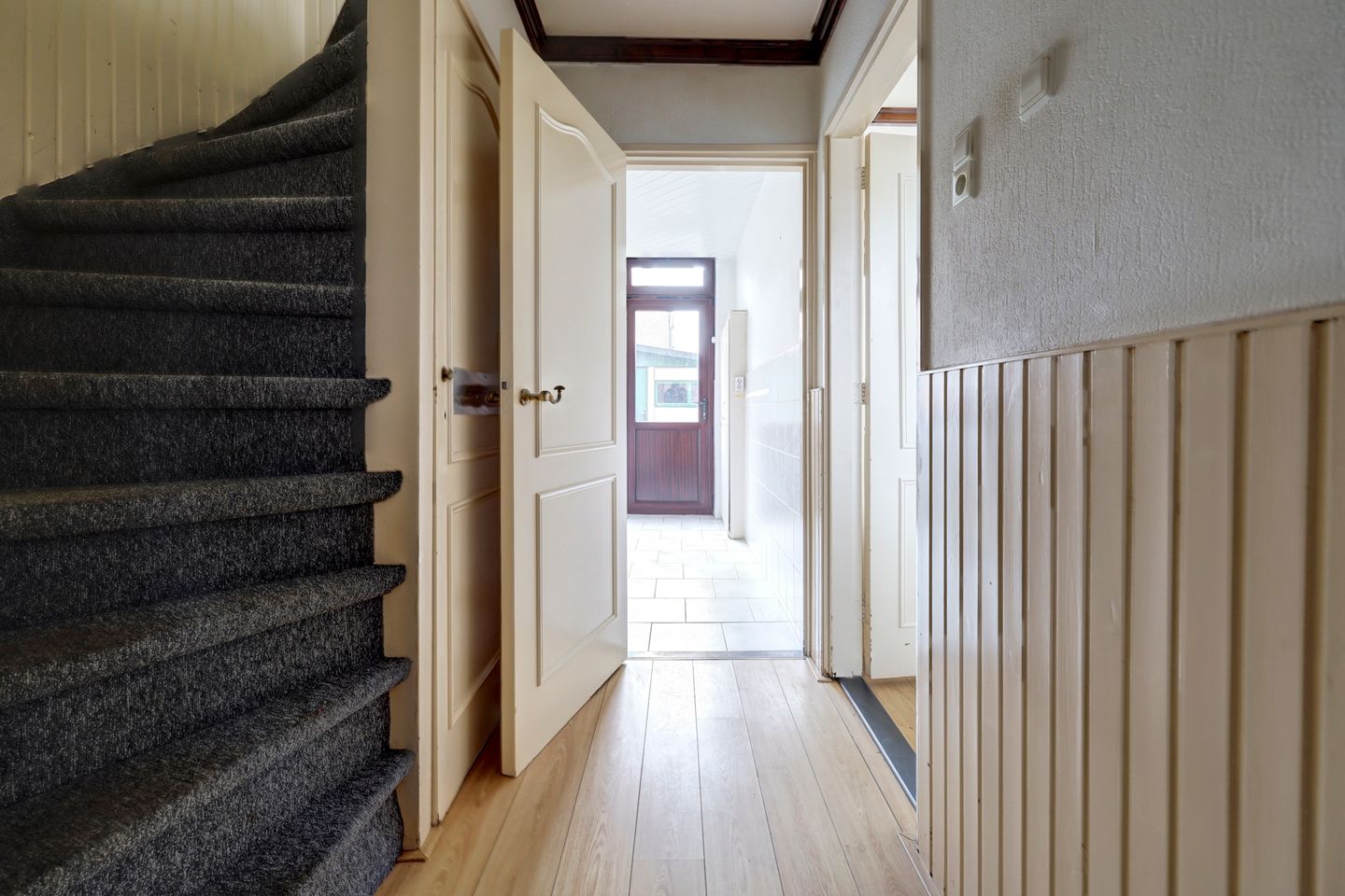 Foto 10 van Poelruitstraat 3