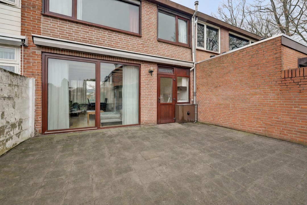 Foto 23 van Poelruitstraat 3