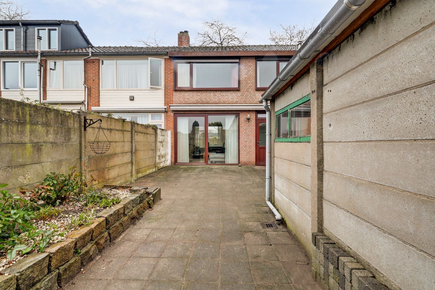 Foto 25 van Poelruitstraat 3