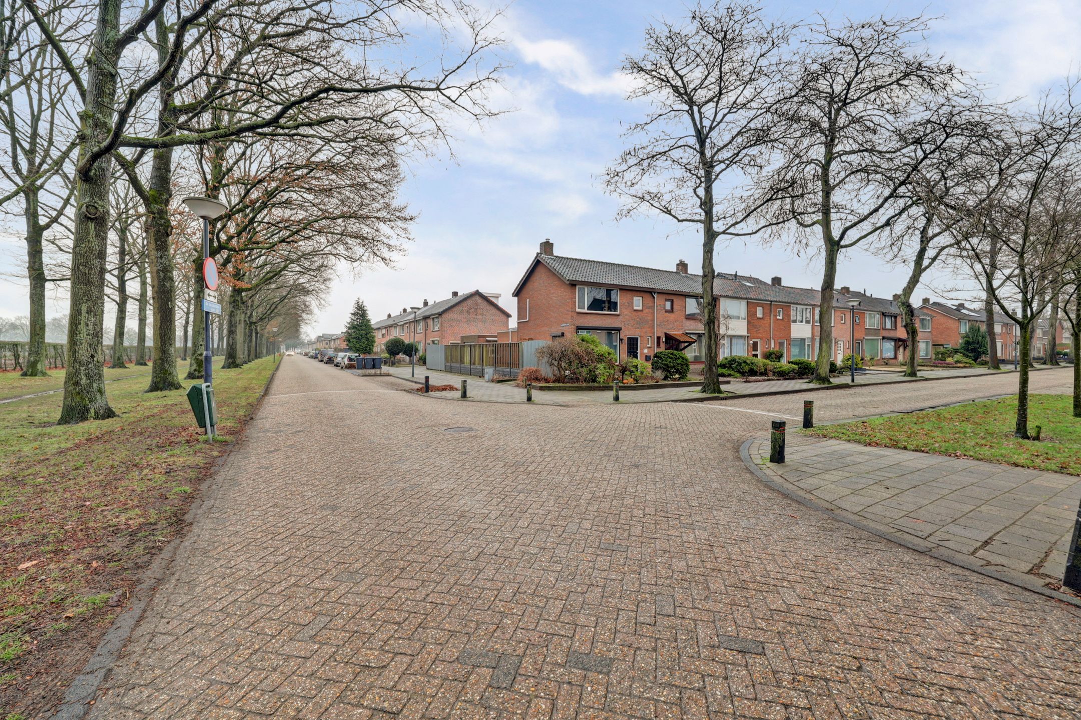 Foto 33 van Poelruitstraat 3