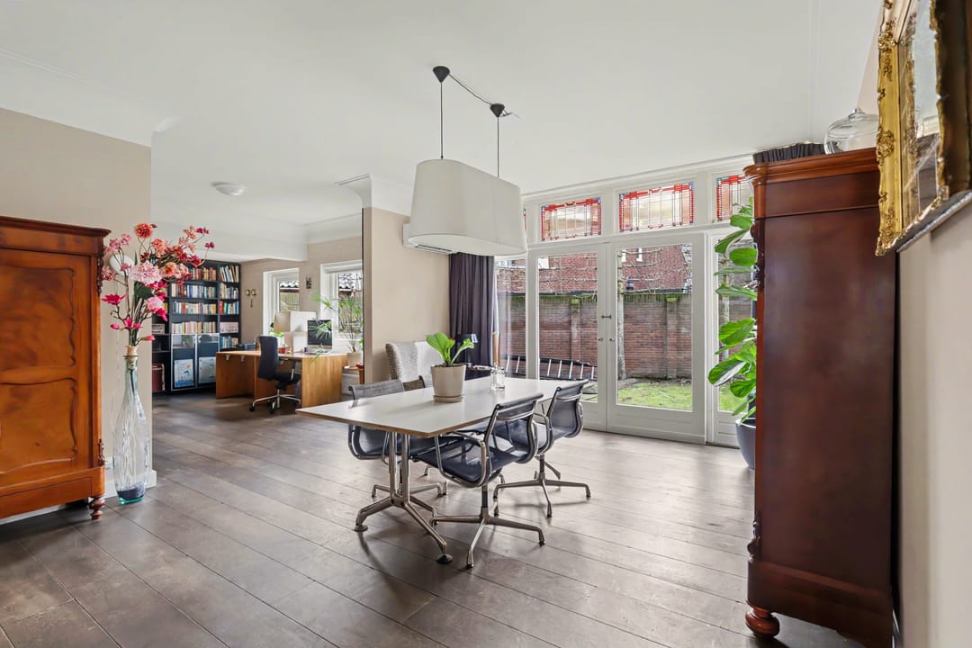 Foto 17 van Marthalaan 16