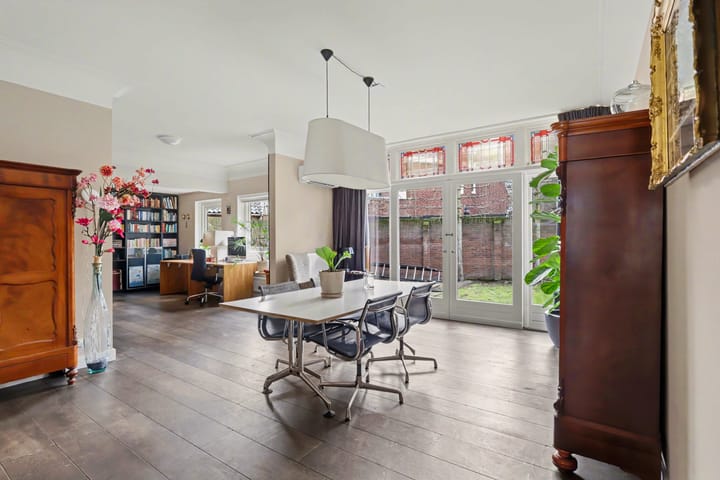 Photo 17 of Marthalaan 16