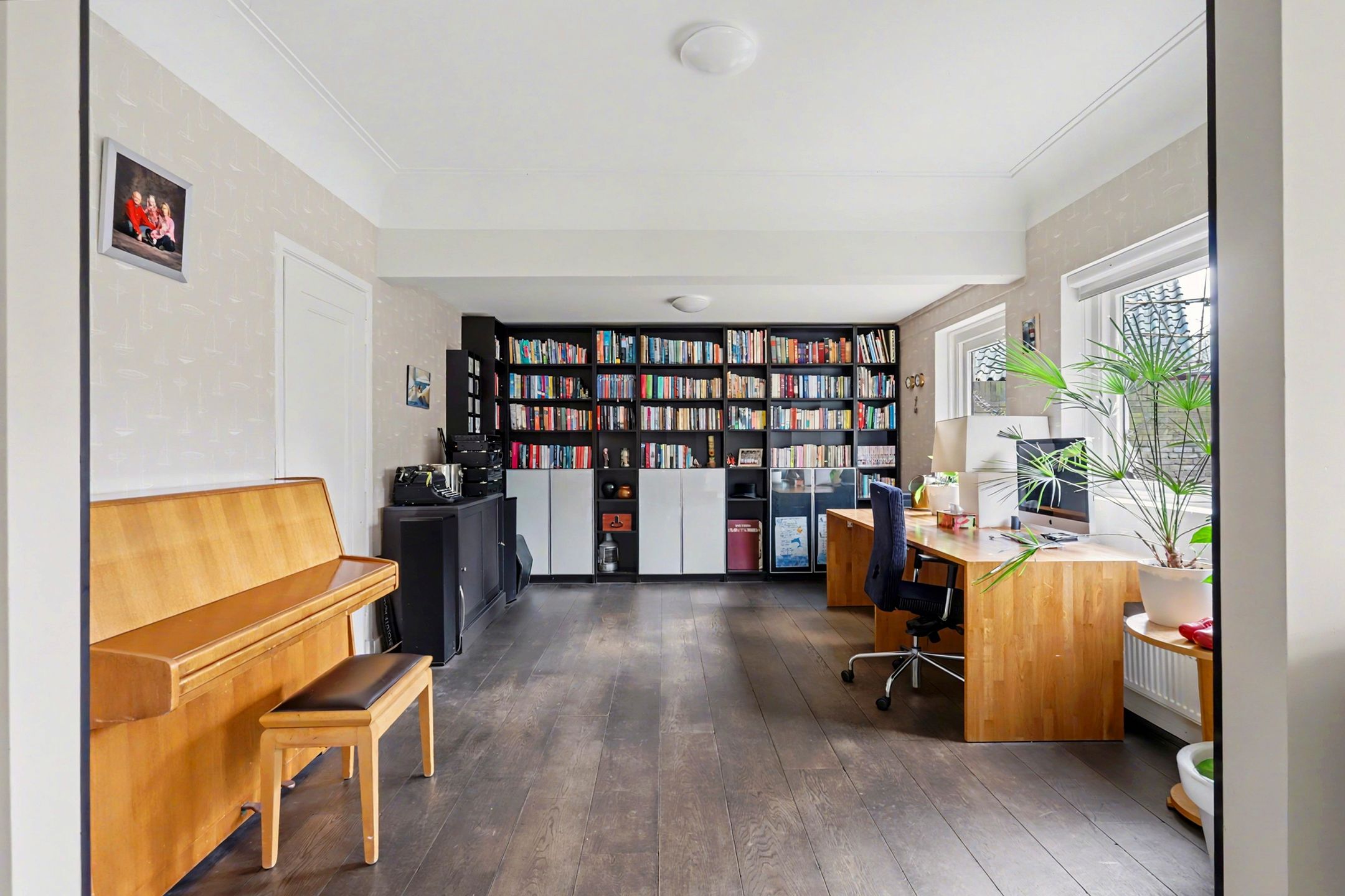 Foto 18 van Marthalaan 16