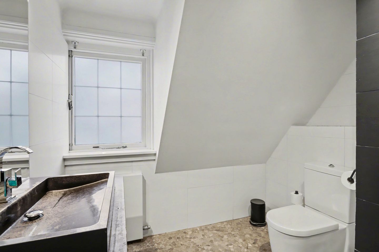 Foto 34 van Marthalaan 16