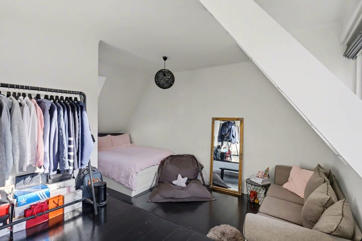 Photo 37 of Marthalaan 16