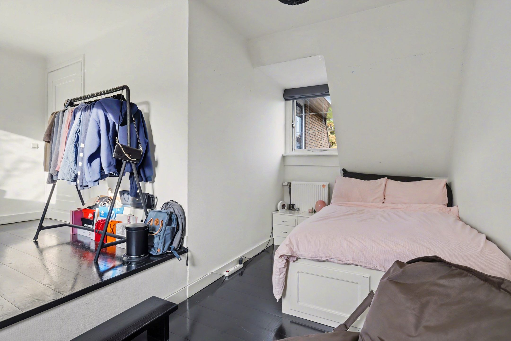 Foto 39 van Marthalaan 16