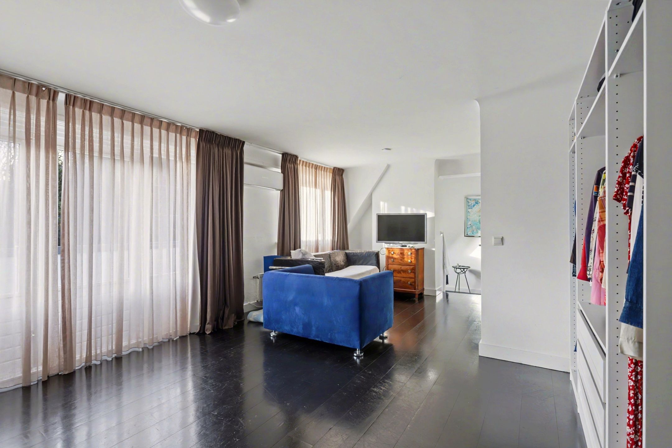 Foto 42 van Marthalaan 16