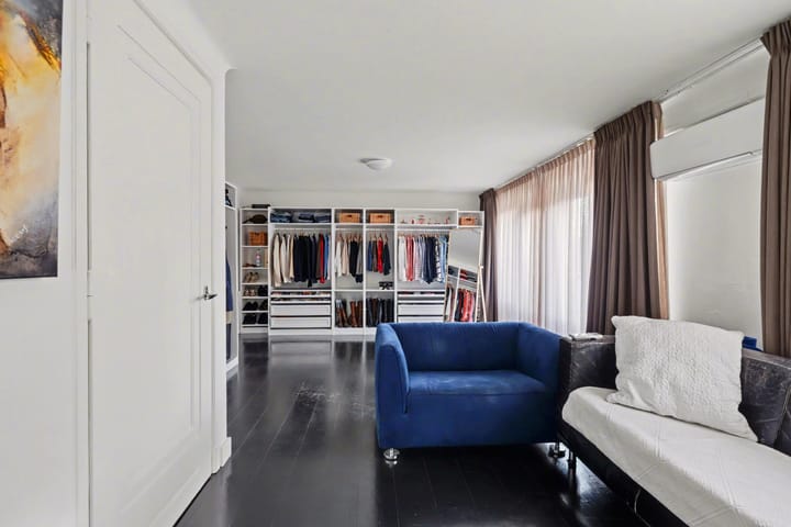 Photo 44 of Marthalaan 16