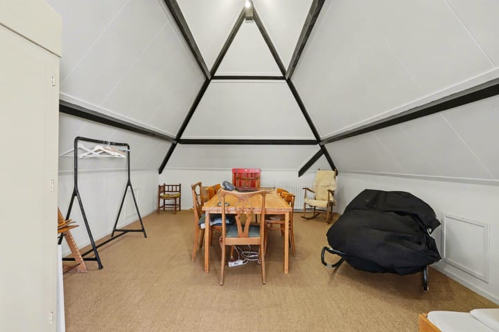 Photo 54 of Marthalaan 16