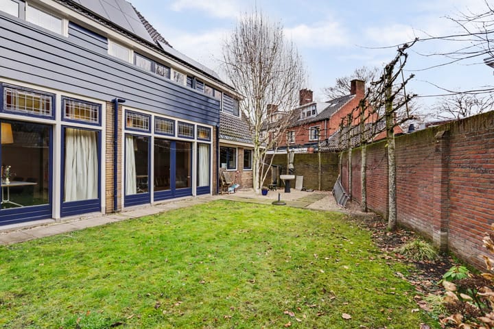 Photo 57 of Marthalaan 16