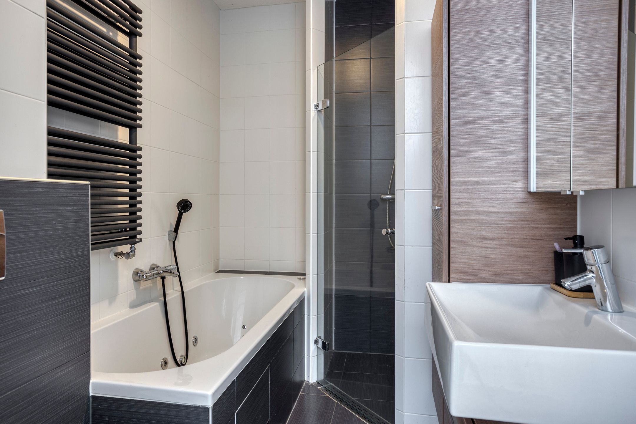 Foto 24 van Aurelia 190