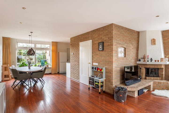 Photo 4 of Spaakstraat 19