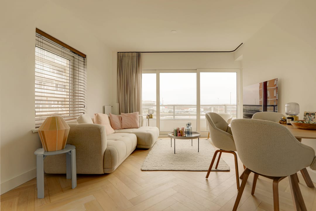 Photo 2 of Burgemeester van Alphenstraat 59-F3