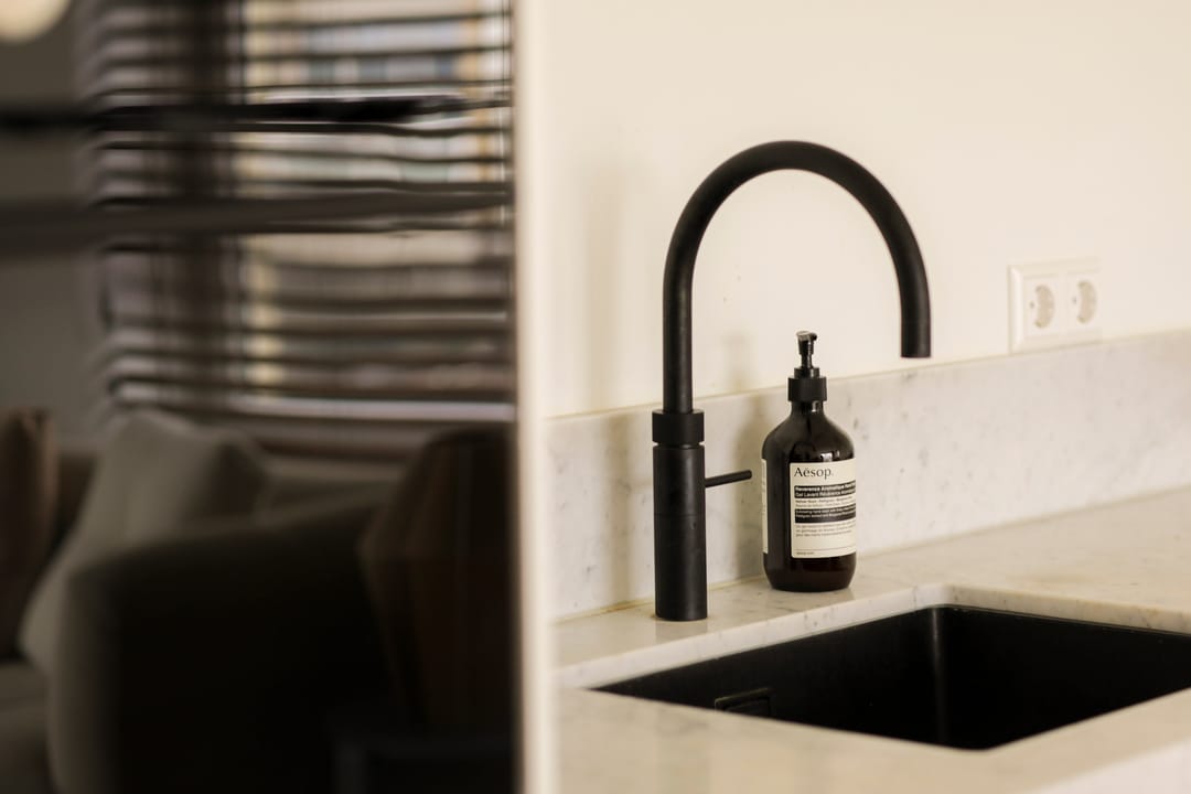 Photo 13 of Burgemeester van Alphenstraat 59-F3