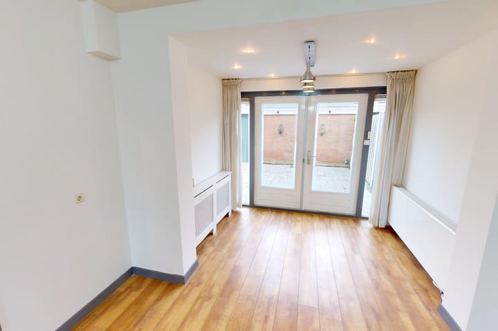 Photo 11 of Bourgondiëweg 222