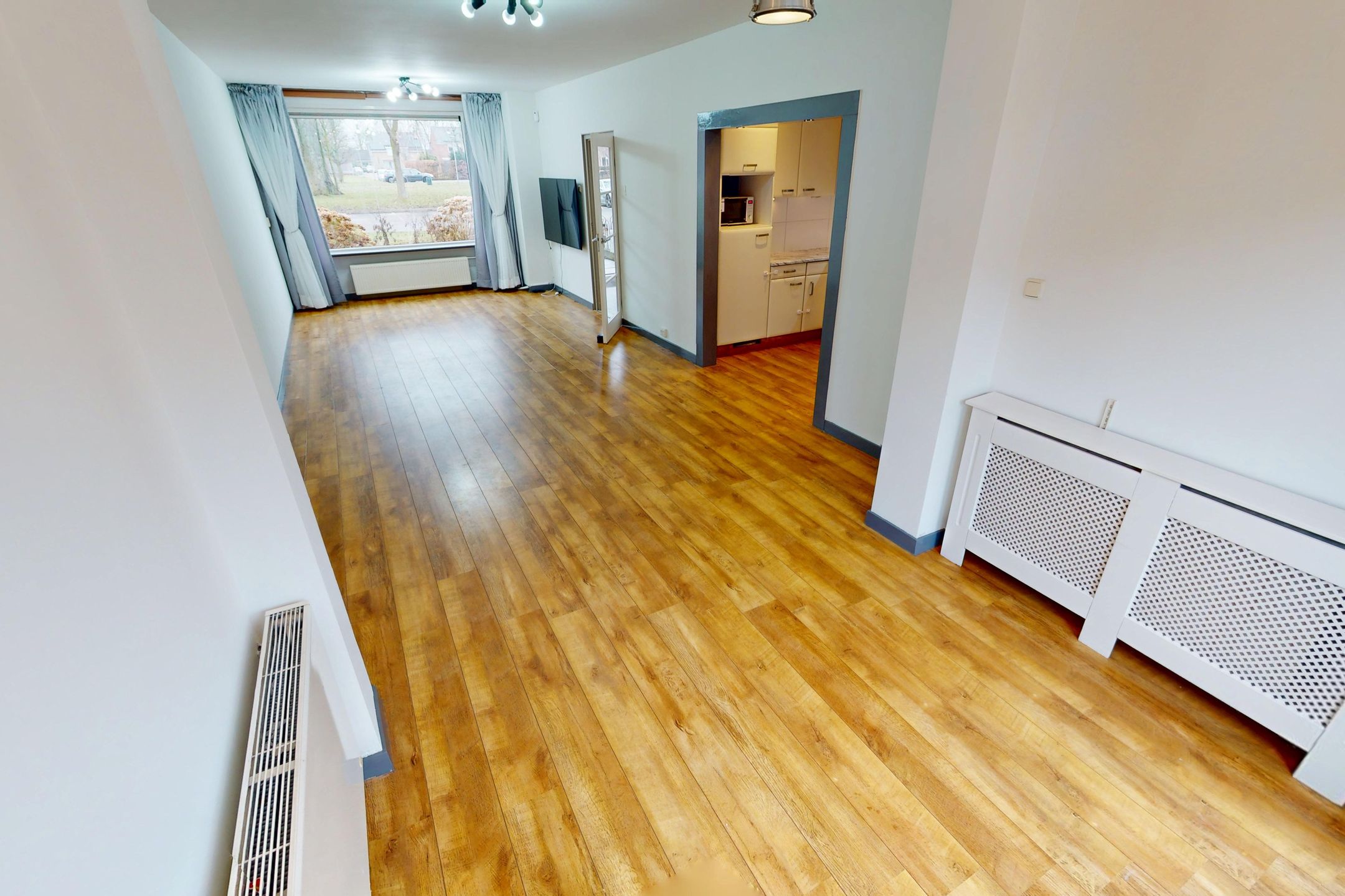 Foto 12 van Bourgondiëweg 222