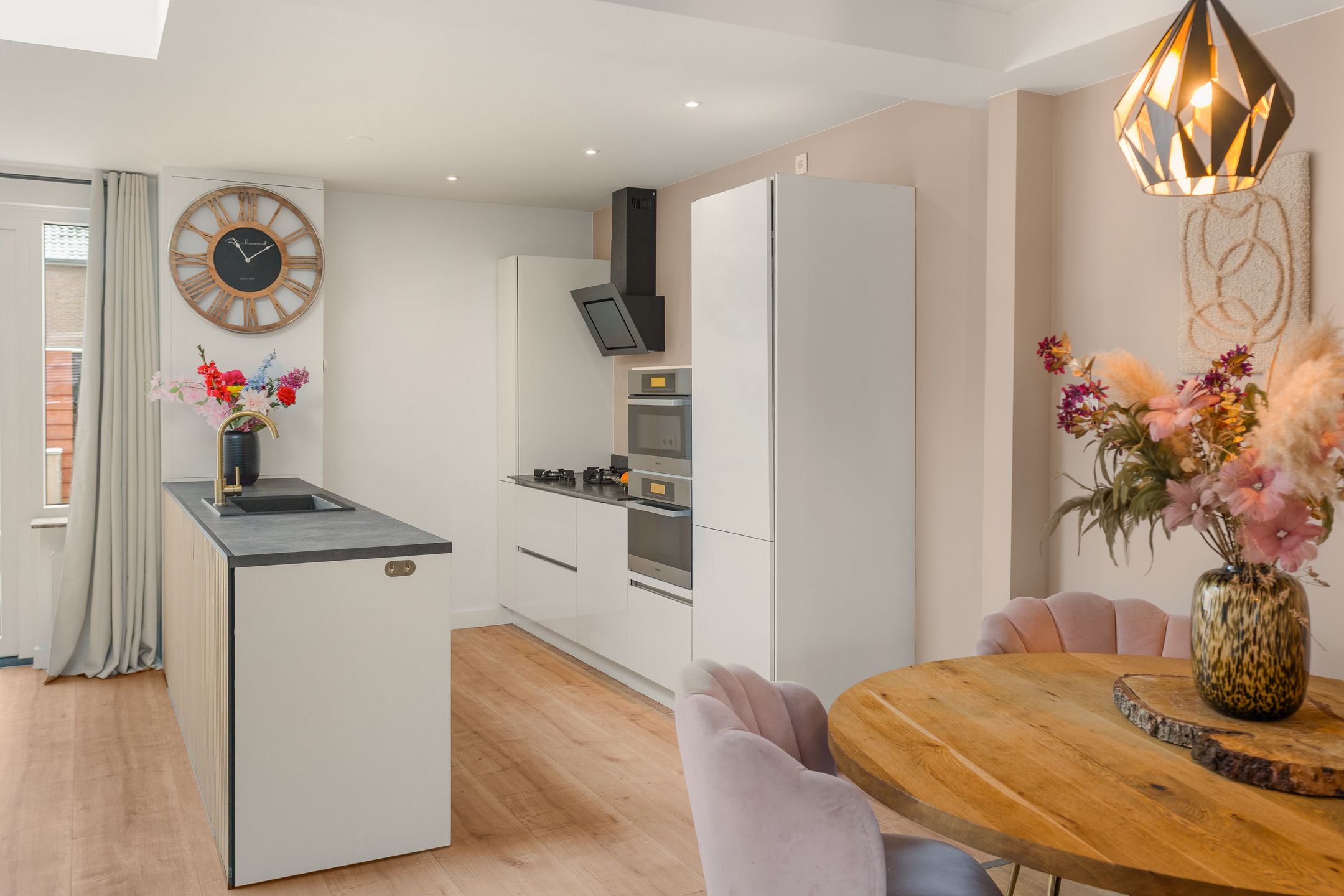 Foto 6 van M E Hartmanstraat 54-B