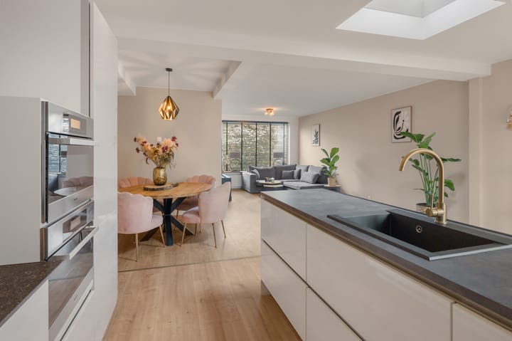 Foto 10 van M E Hartmanstraat 54-B