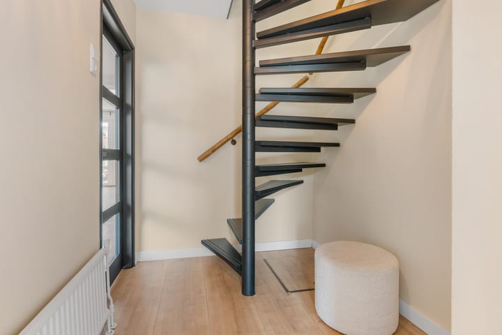 Foto 13 van M E Hartmanstraat 54-B