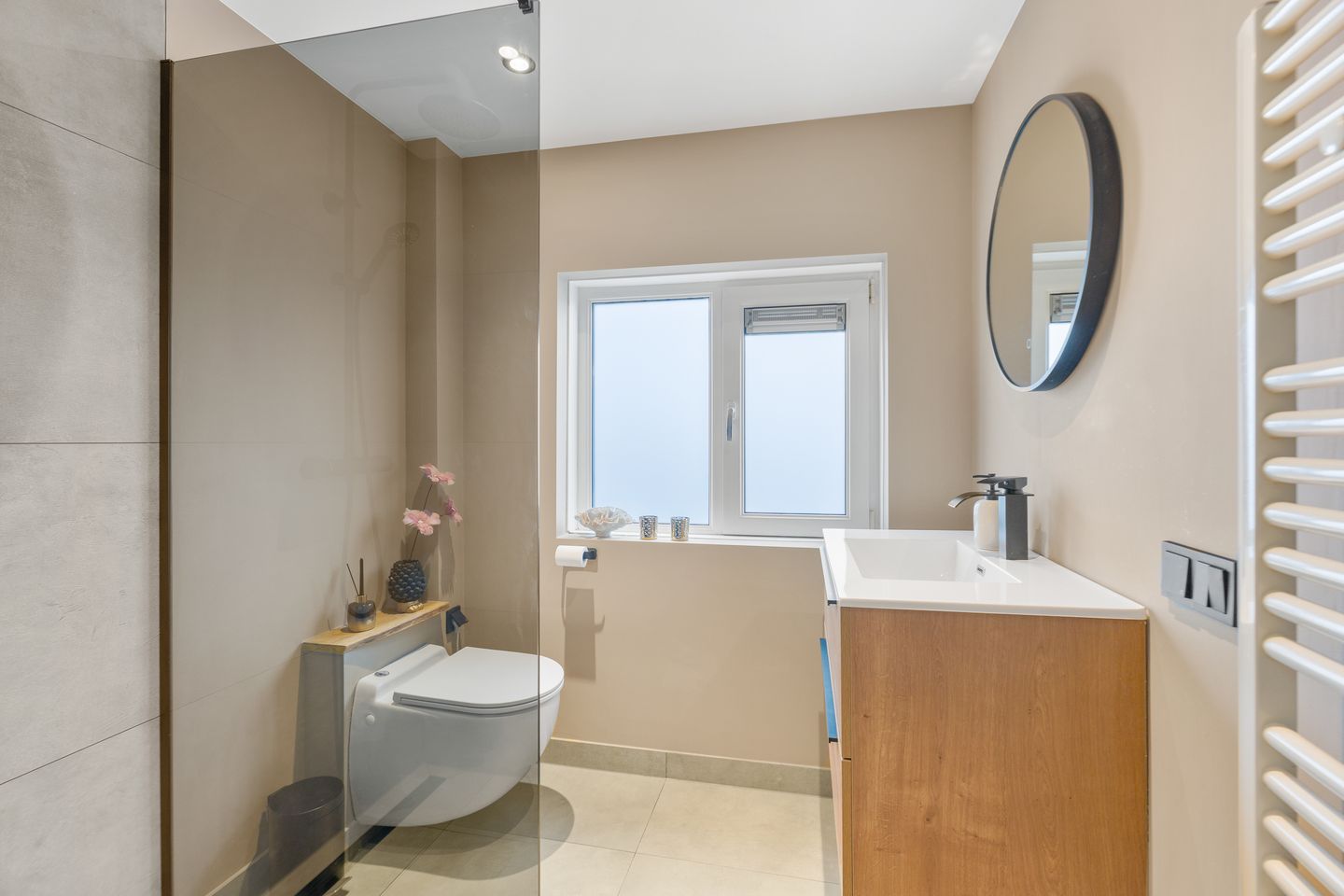 Foto 19 van M E Hartmanstraat 54-B