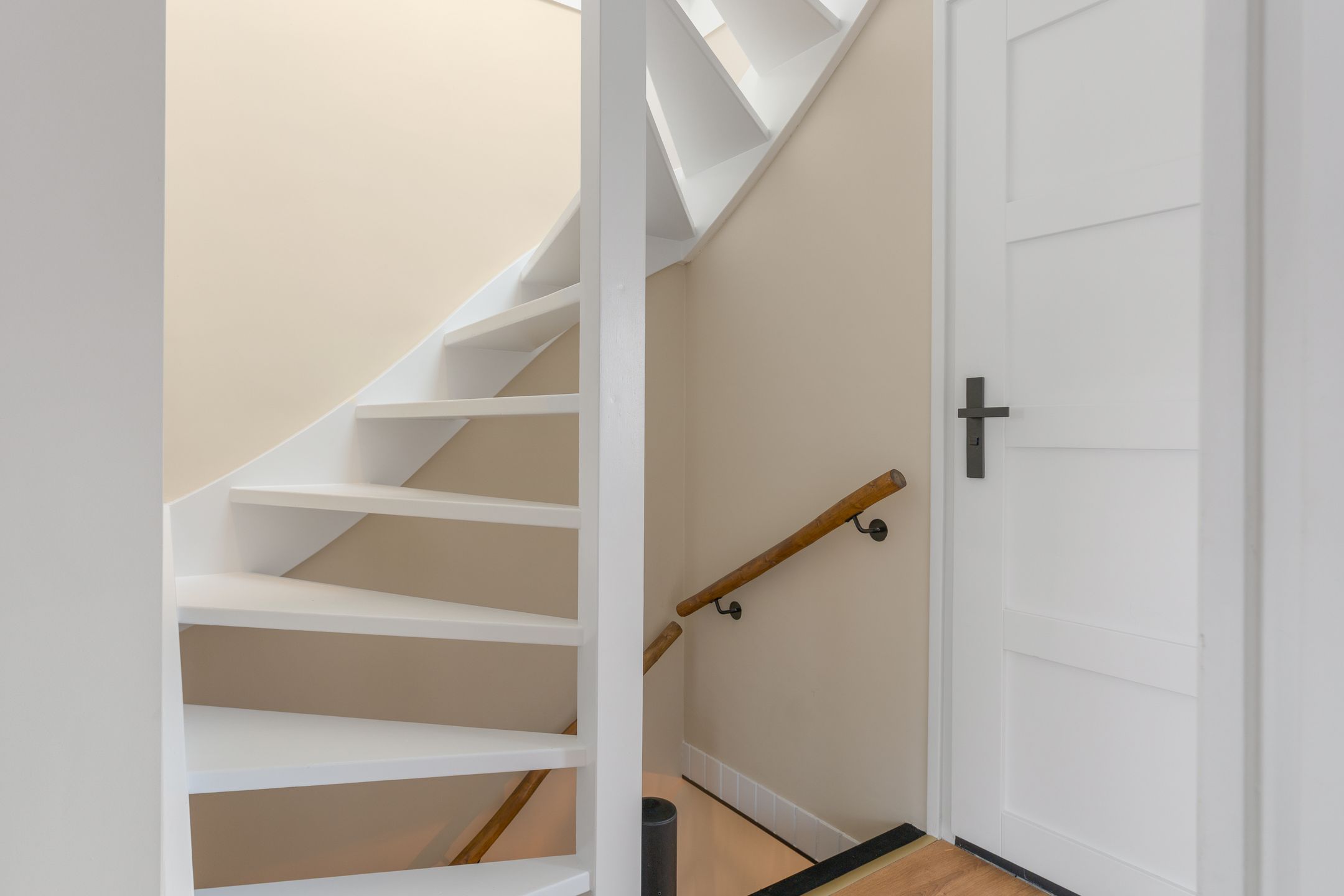 Foto 21 van M E Hartmanstraat 54-B