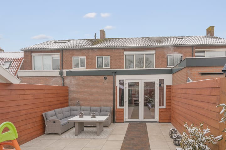 Foto 26 van M E Hartmanstraat 54-B