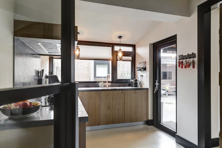 Photo 11 of Koorstraat 19