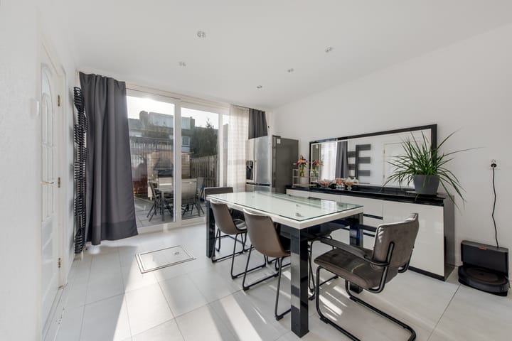 Foto 8 van Van Deventerstraat 16