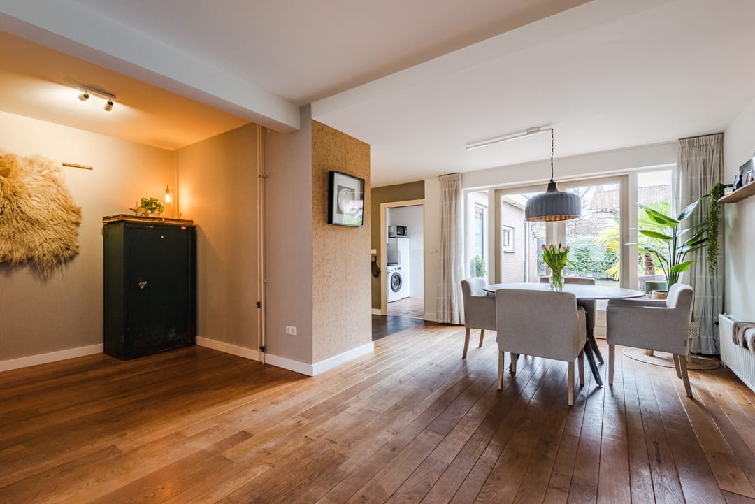 Photo 13 of Middenlaan 40