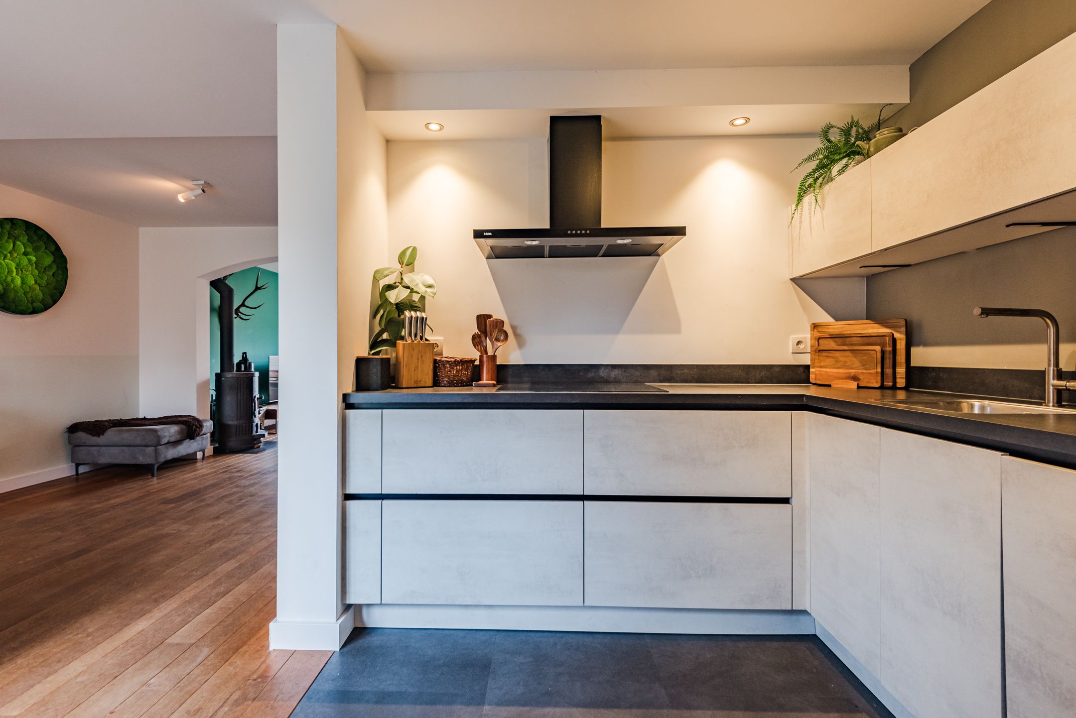 Photo 18 of Middenlaan 40