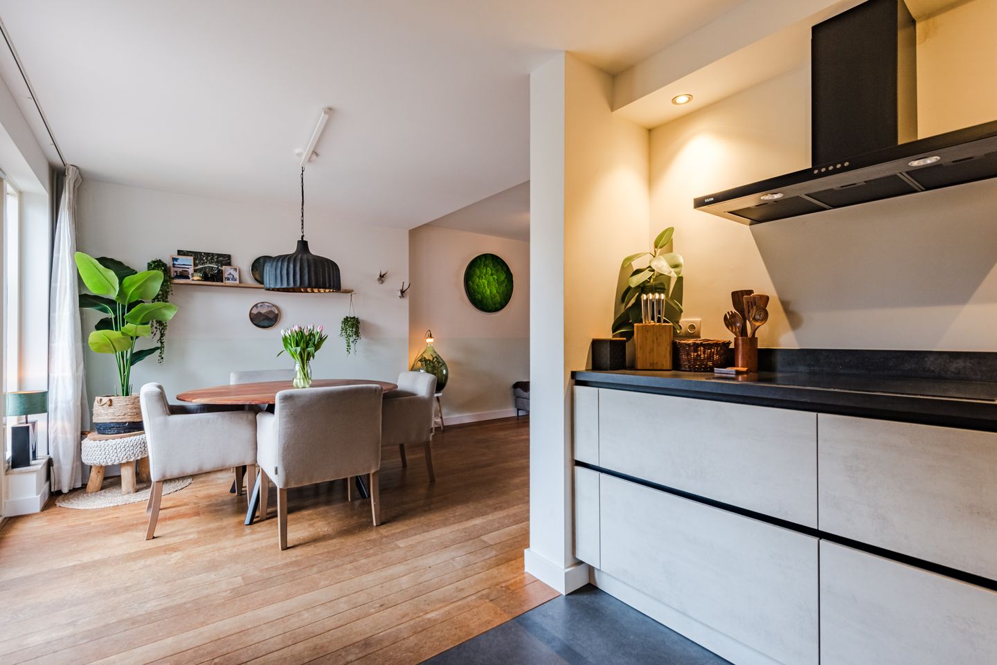 Photo 20 of Middenlaan 40