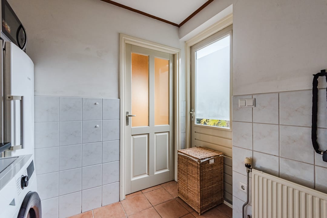 Photo 22 of Middenlaan 40