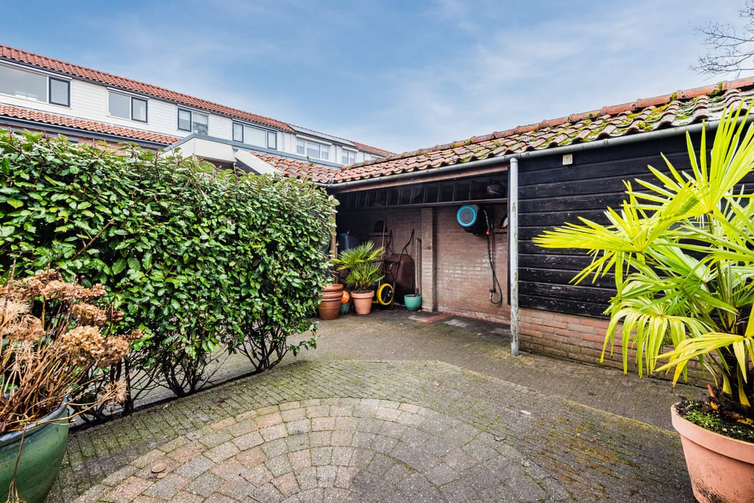 Photo 53 of Middenlaan 40