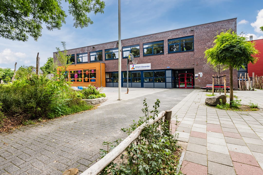 Photo 62 of Middenlaan 40