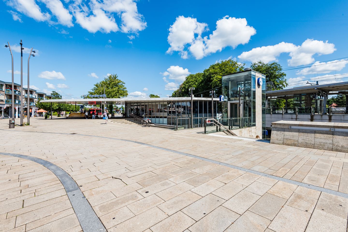 Photo 64 of Middenlaan 40