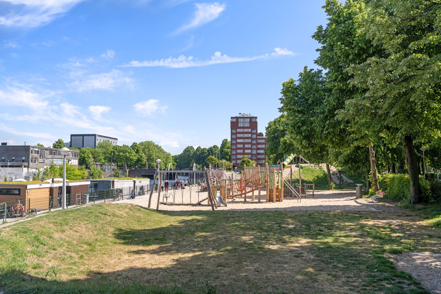 Foto 35 van Admiraal De Ruijterweg 169-1