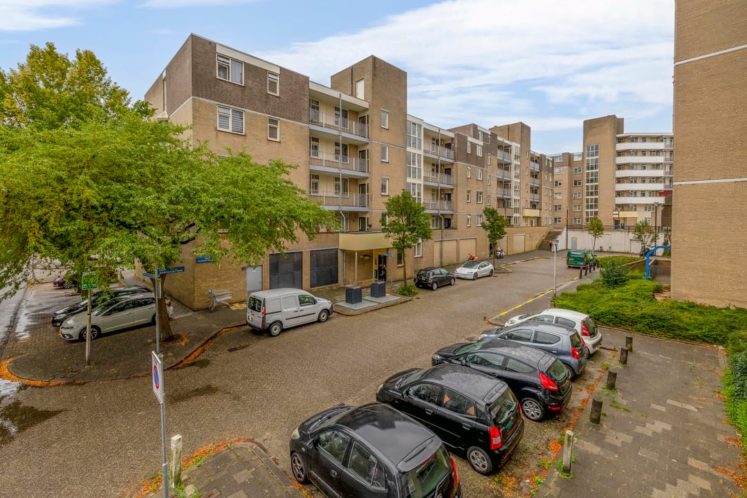 Foto 1 van Mari Andriessenrade 70