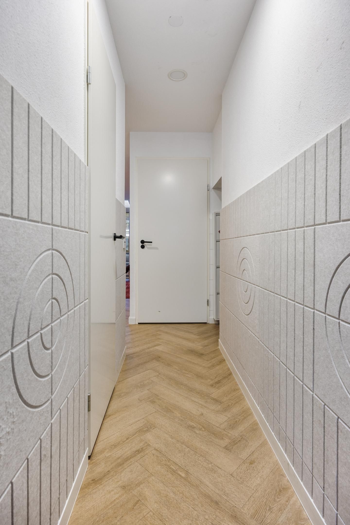 Foto 4 van Moerkerkestraat 25-B