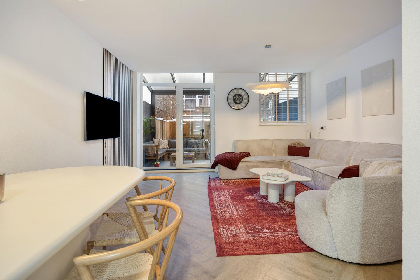 Foto 10 van Moerkerkestraat 25-B