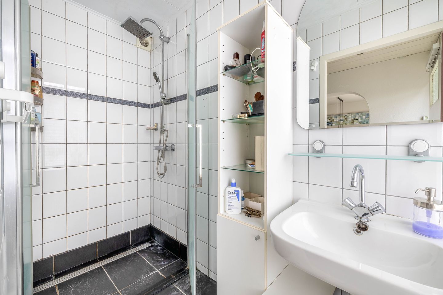 Foto 4 van Albert Cuypstraat 44